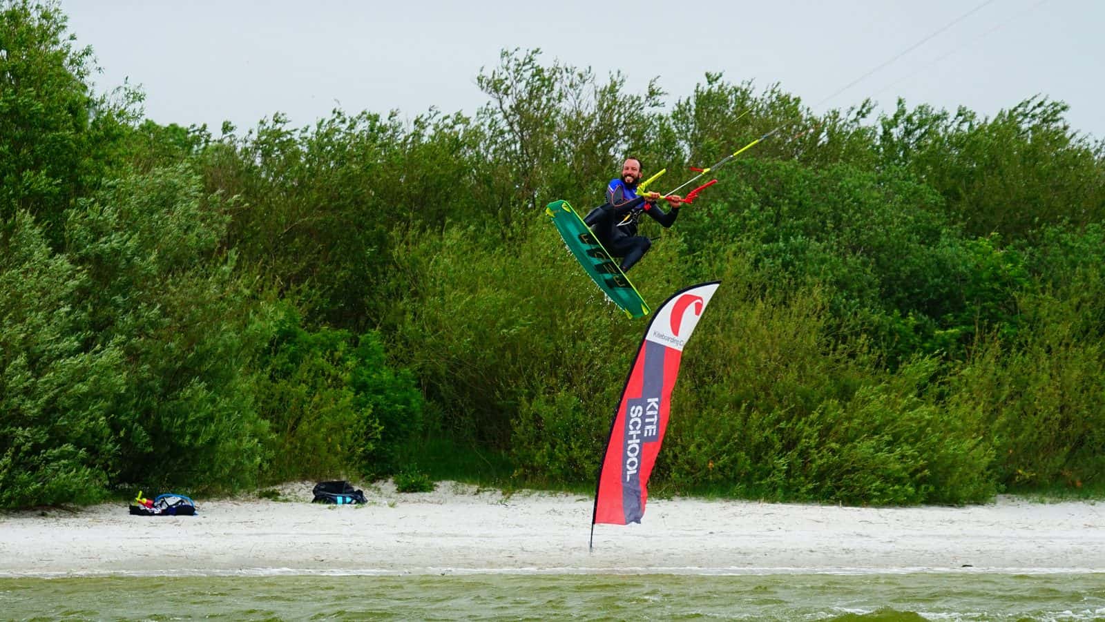 Water Sports Assistent for 2026 (April - October) in Holland