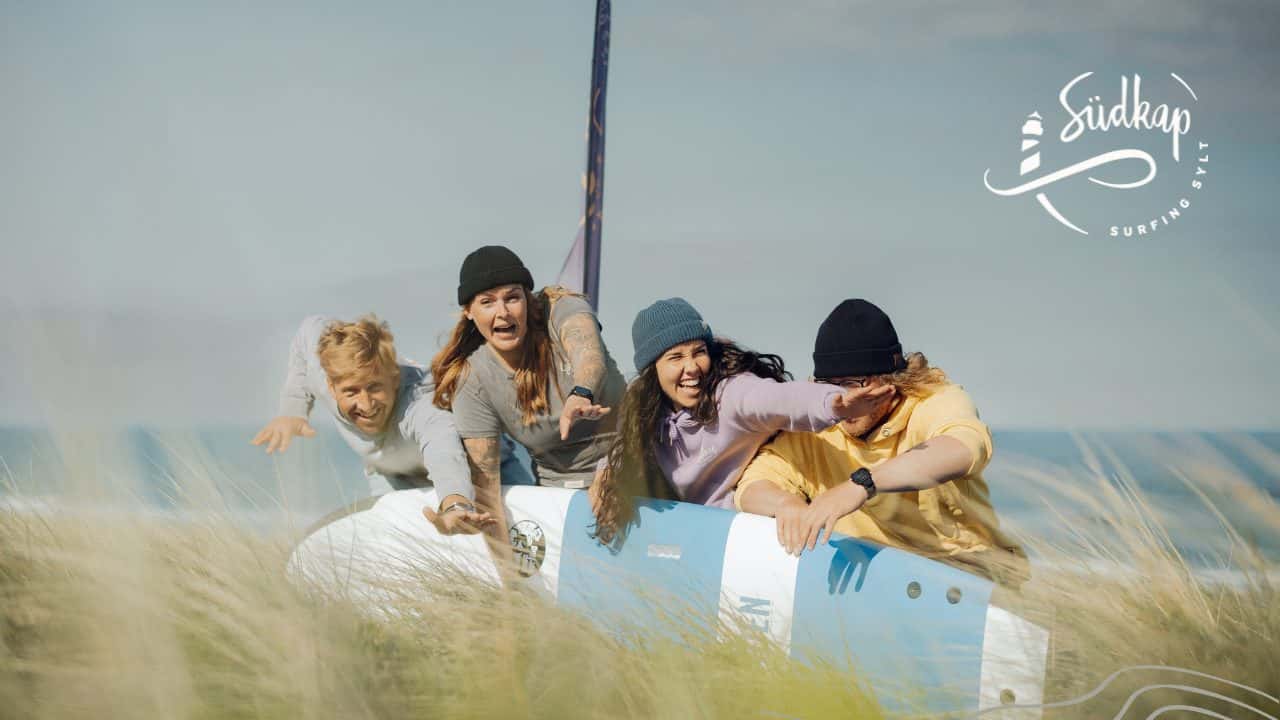 Surf Instructor / Surf Coach / Surflehrer:in - Featured