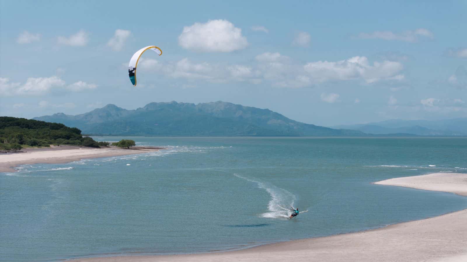 Kitesurf Videographer & Content Creator (Punta Chame, Panama)