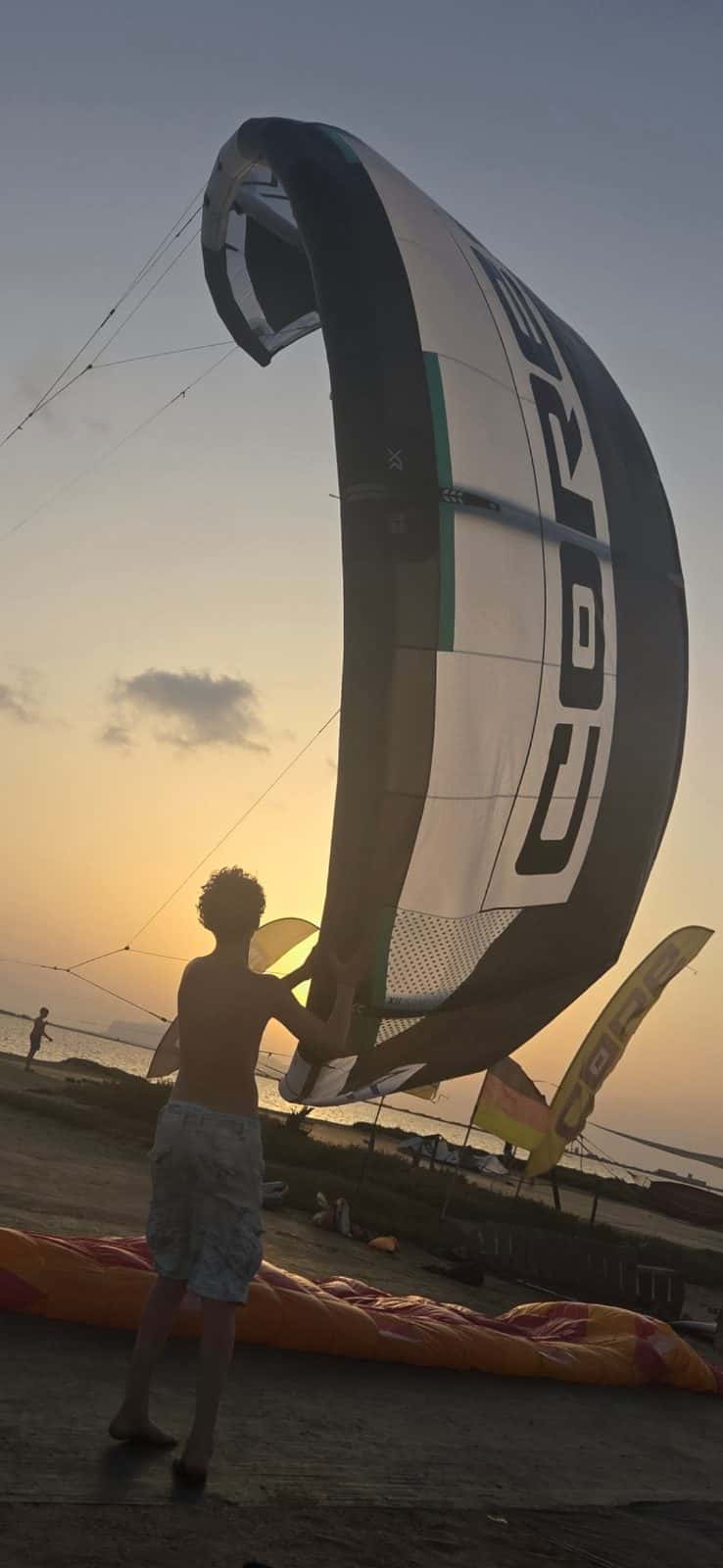 Kitesurf instructor