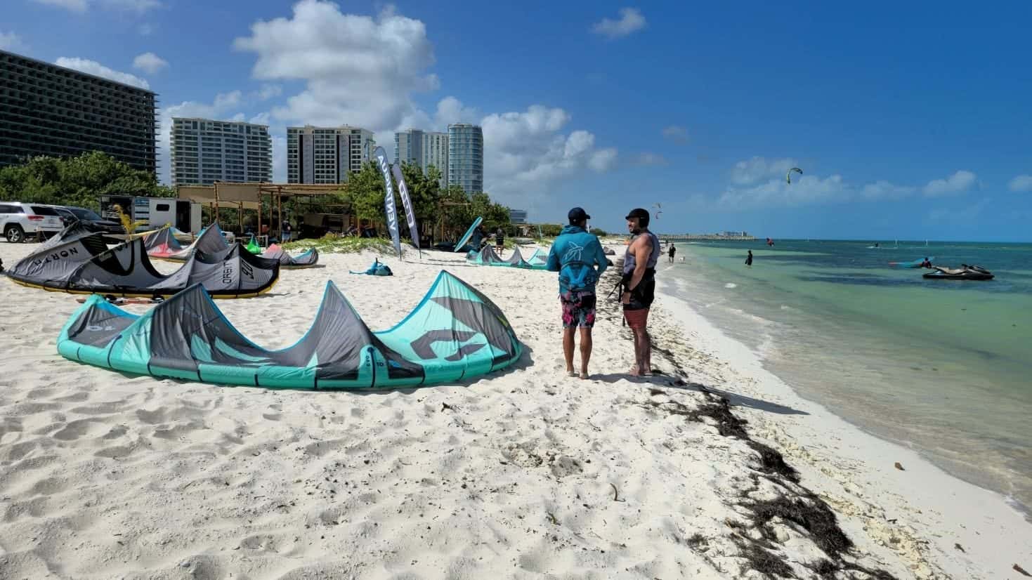 Kitesurf and wingfoil instructor - Featured